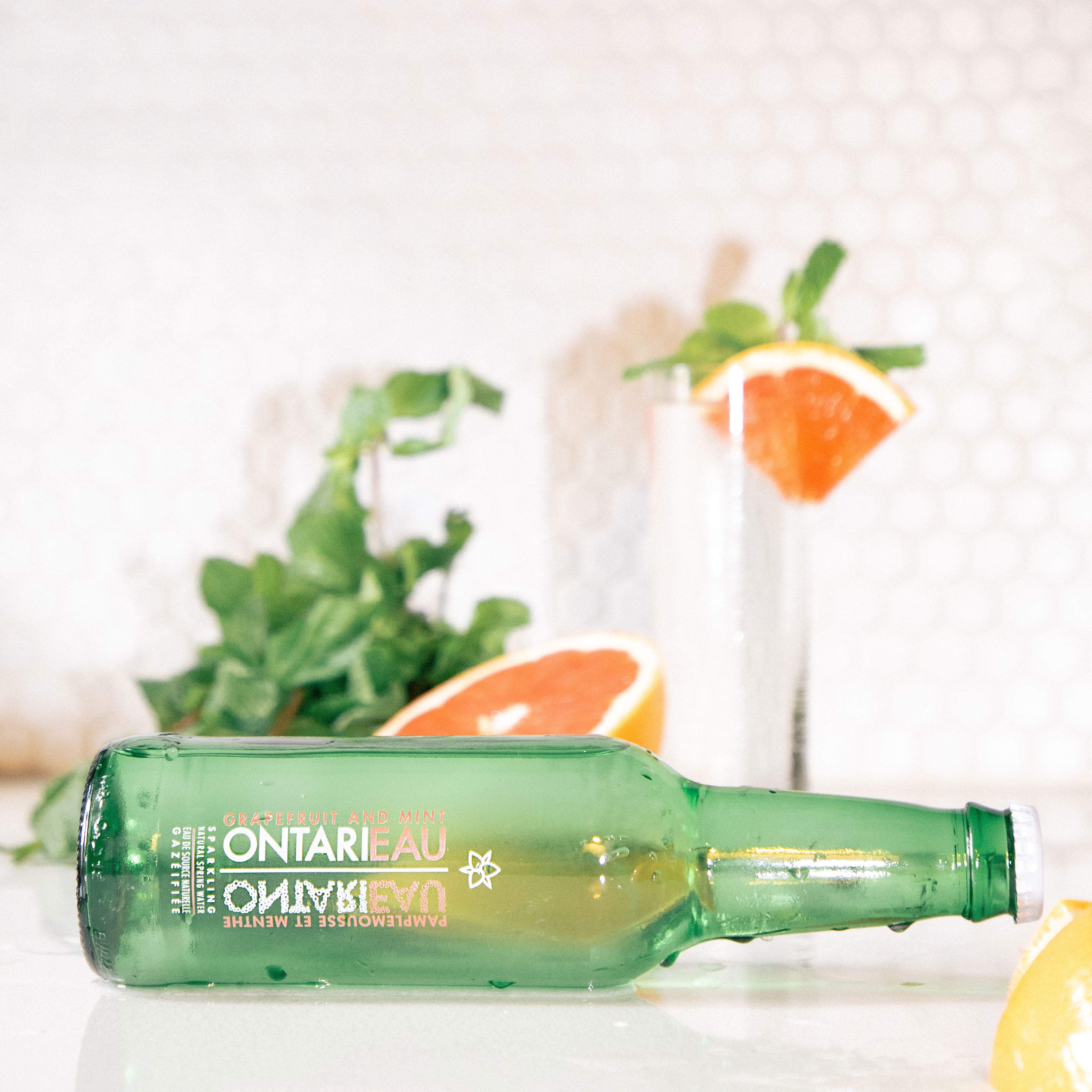Grapefruit & Mint Ontarieau Sparkling Spring Water